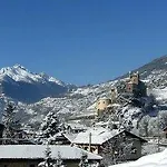 Hotel Pierre 3*