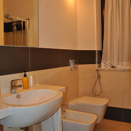 Pierre Szálloda Saint-Pierre