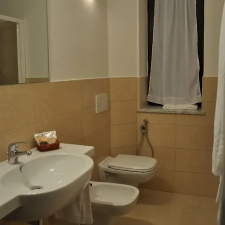 Otel Pierre 3*