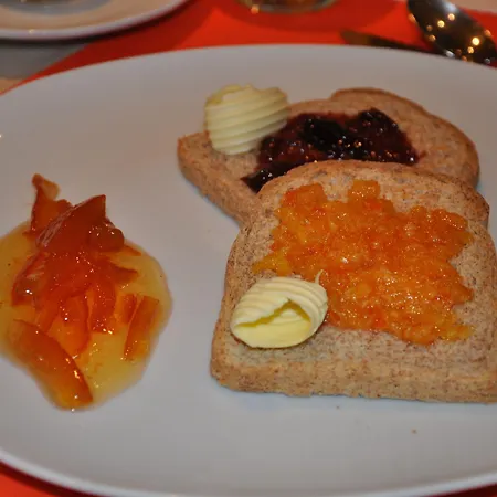 Pierre Отель 3*