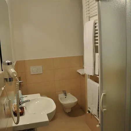 Hotel Pierre
