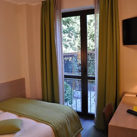 Hotel Pierre